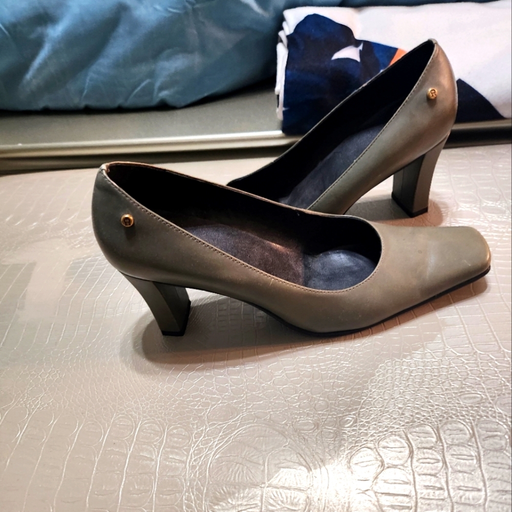 Etienne Aigner 3" high heels